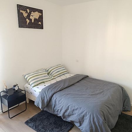 Chic Appartement F2 康弗兰斯·圣荷诺 外观 照片
