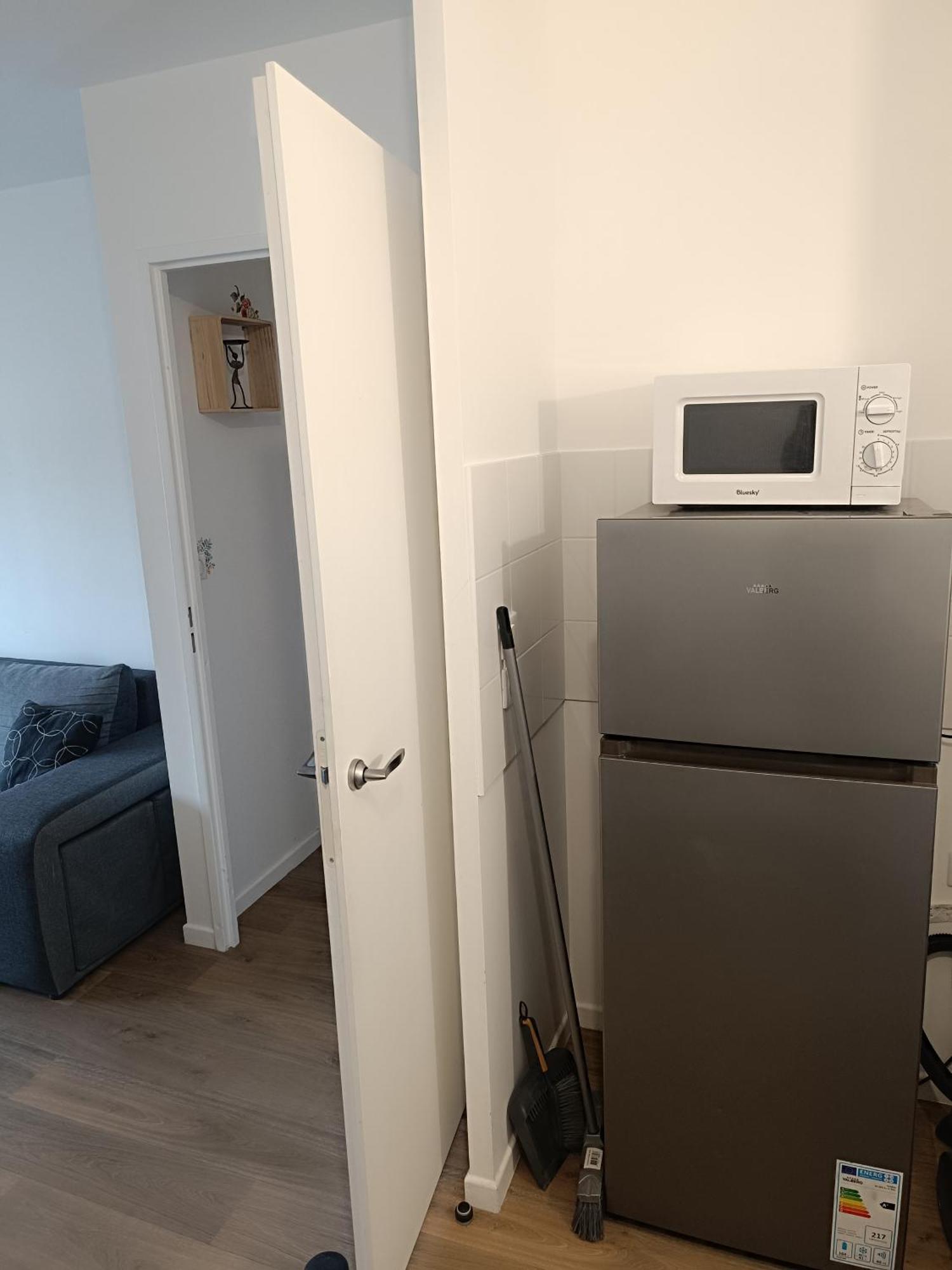 Chic Appartement F2 康弗兰斯·圣荷诺 外观 照片